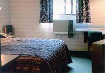 Oyo Inn, Wv - Hwy 119 Hotel 2*